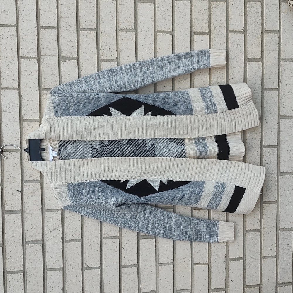 Sweater Jacket 🧥 - Picture 4 of 10